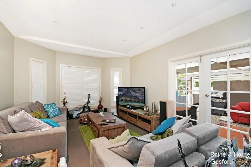 Before - Lounge Room