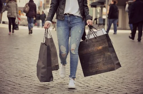 Credit tip: Pay your credit card balance each month