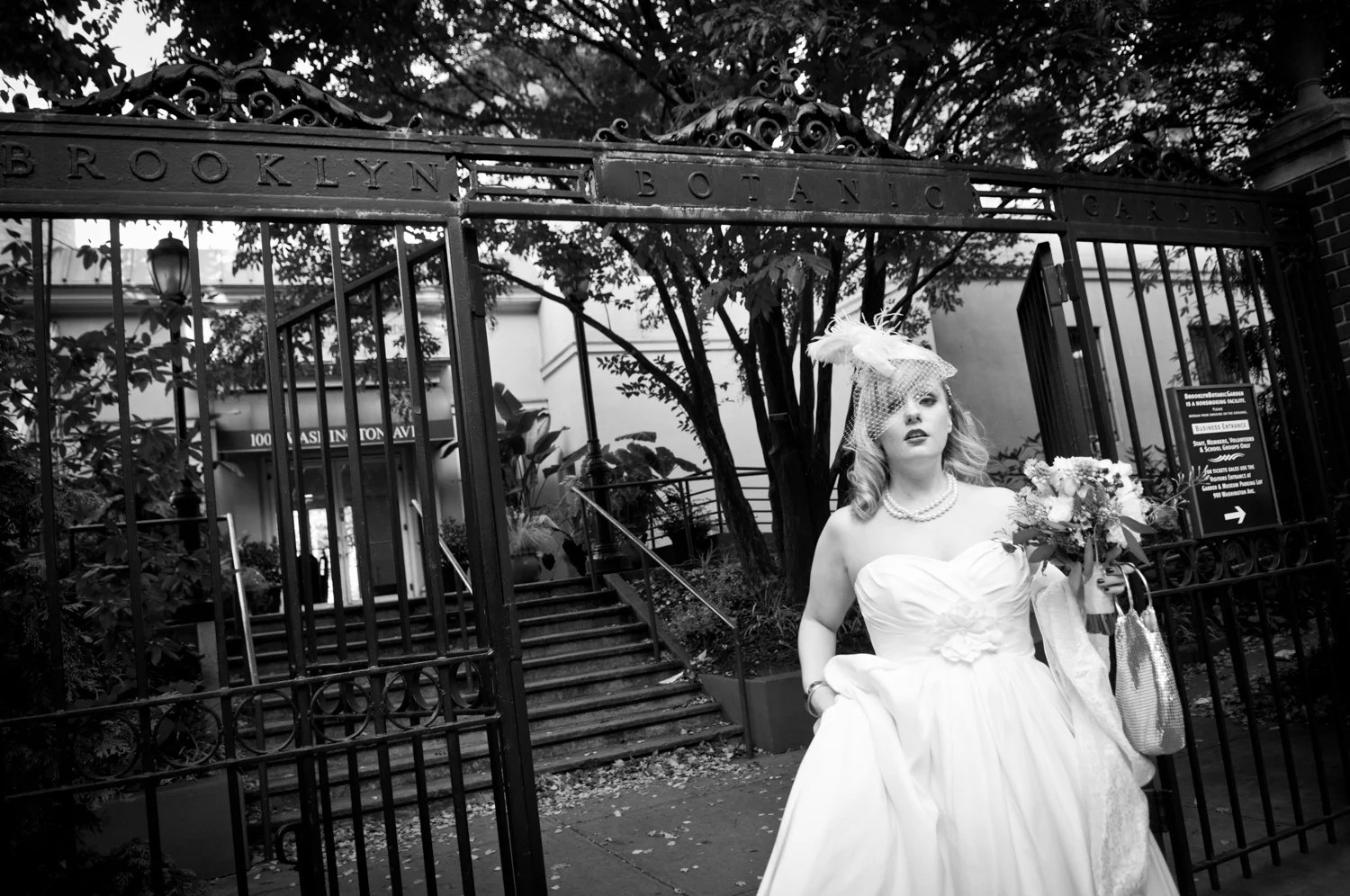 elope104.jpg