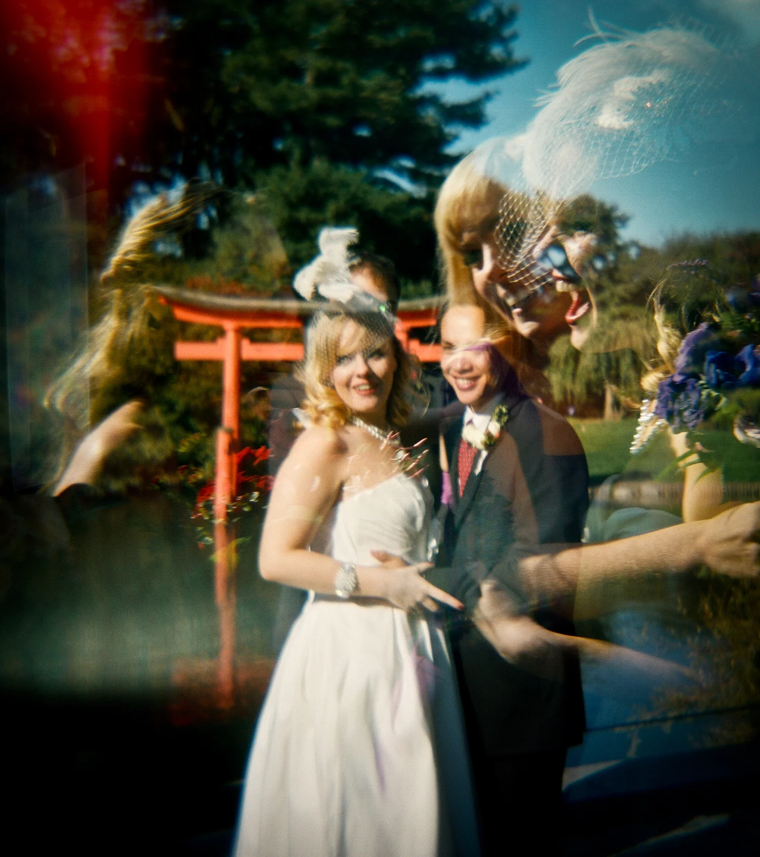 elope115.jpg