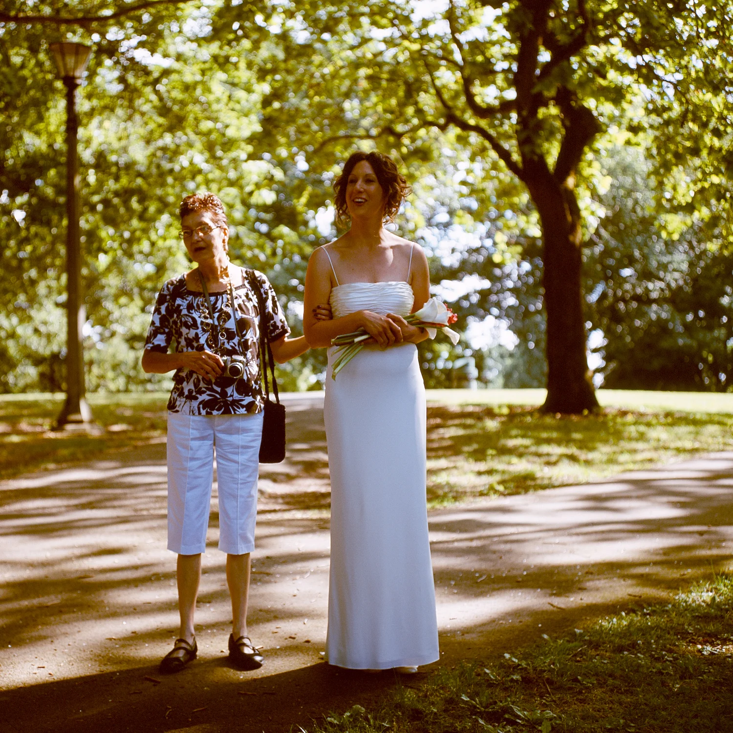 elope211.jpg