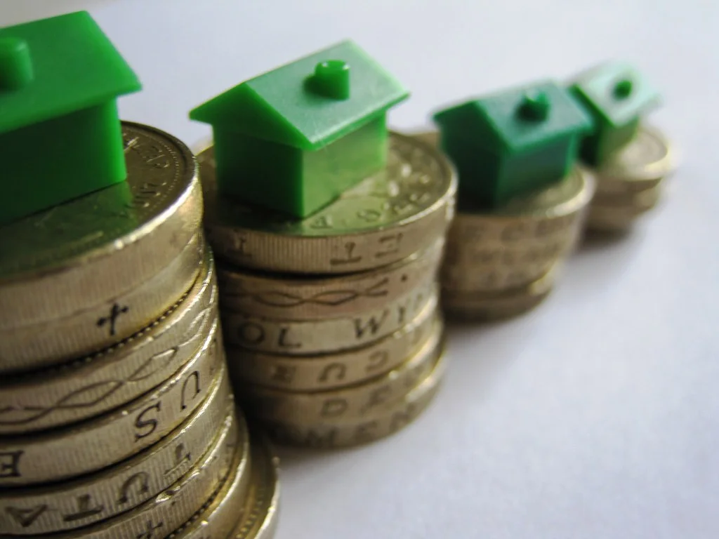 housing market down.jpg
