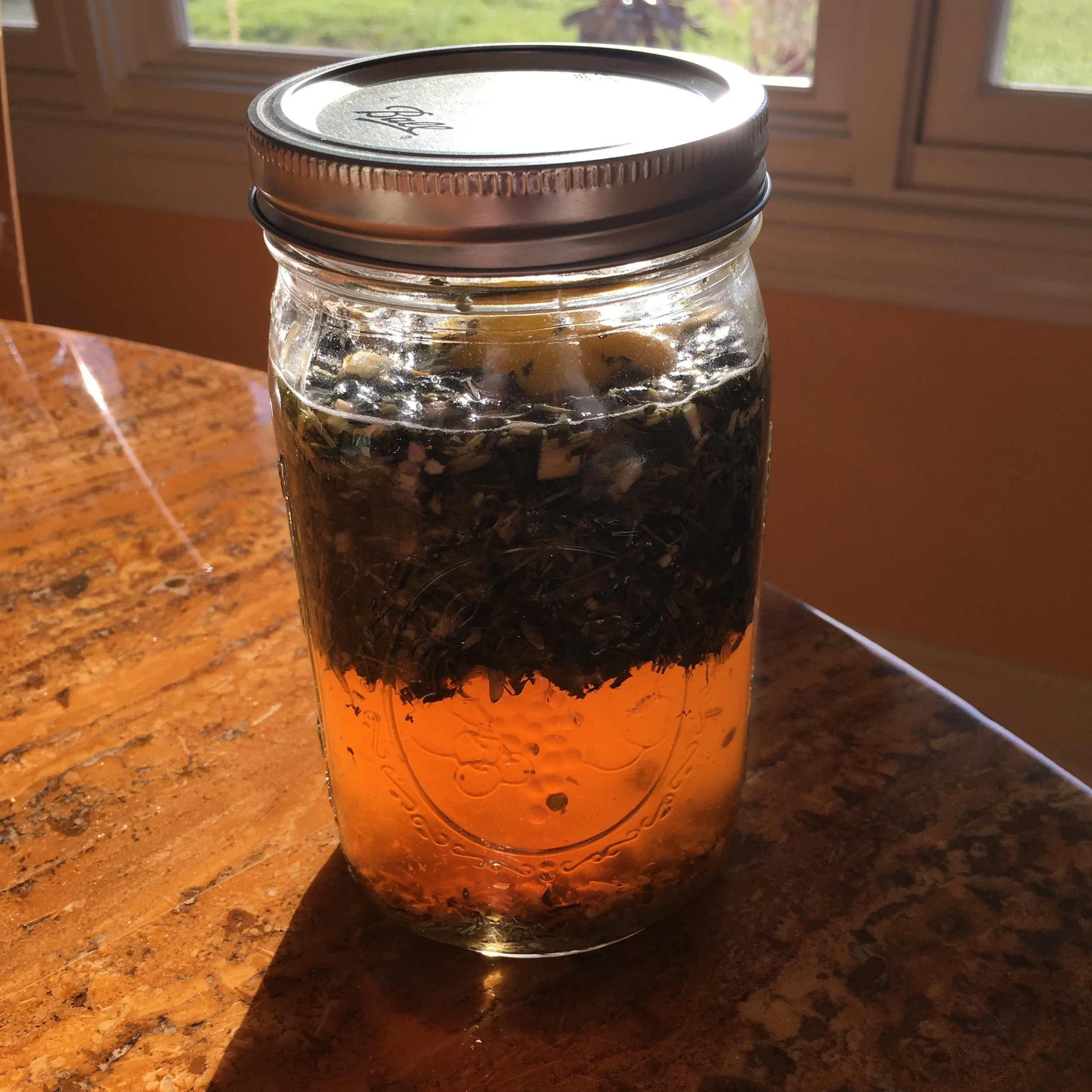 Nettle Leaf, Oatstraw, and Lemon Hot Water Infusion