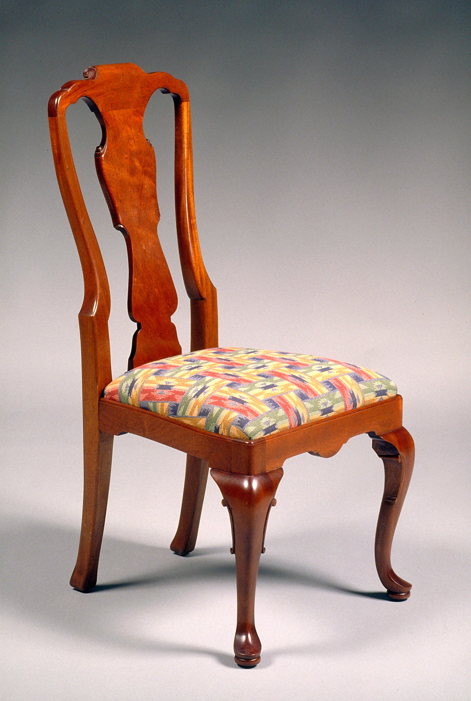 Dining Chair (Reproduction) Mahogany 40"h x 20"w x 19"d