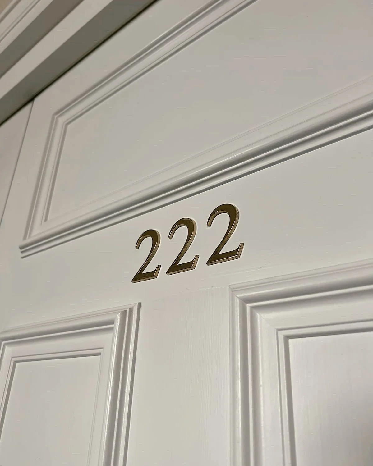 Happy 222 to those who celebrate 🟠🌟 

22, 222. In the noise and the silence, it&rsquo;s always been a quiet reminder that I&rsquo;m exactly where I need to be.