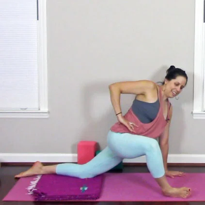 Gentle Hip-Opening Practice w/Jenni