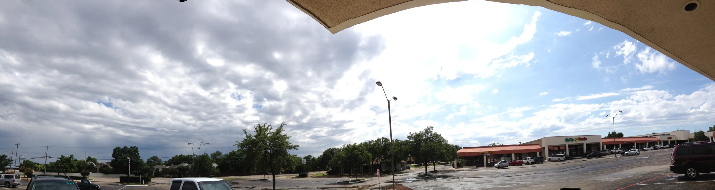 QQ Panorama - Outside 001.JPG