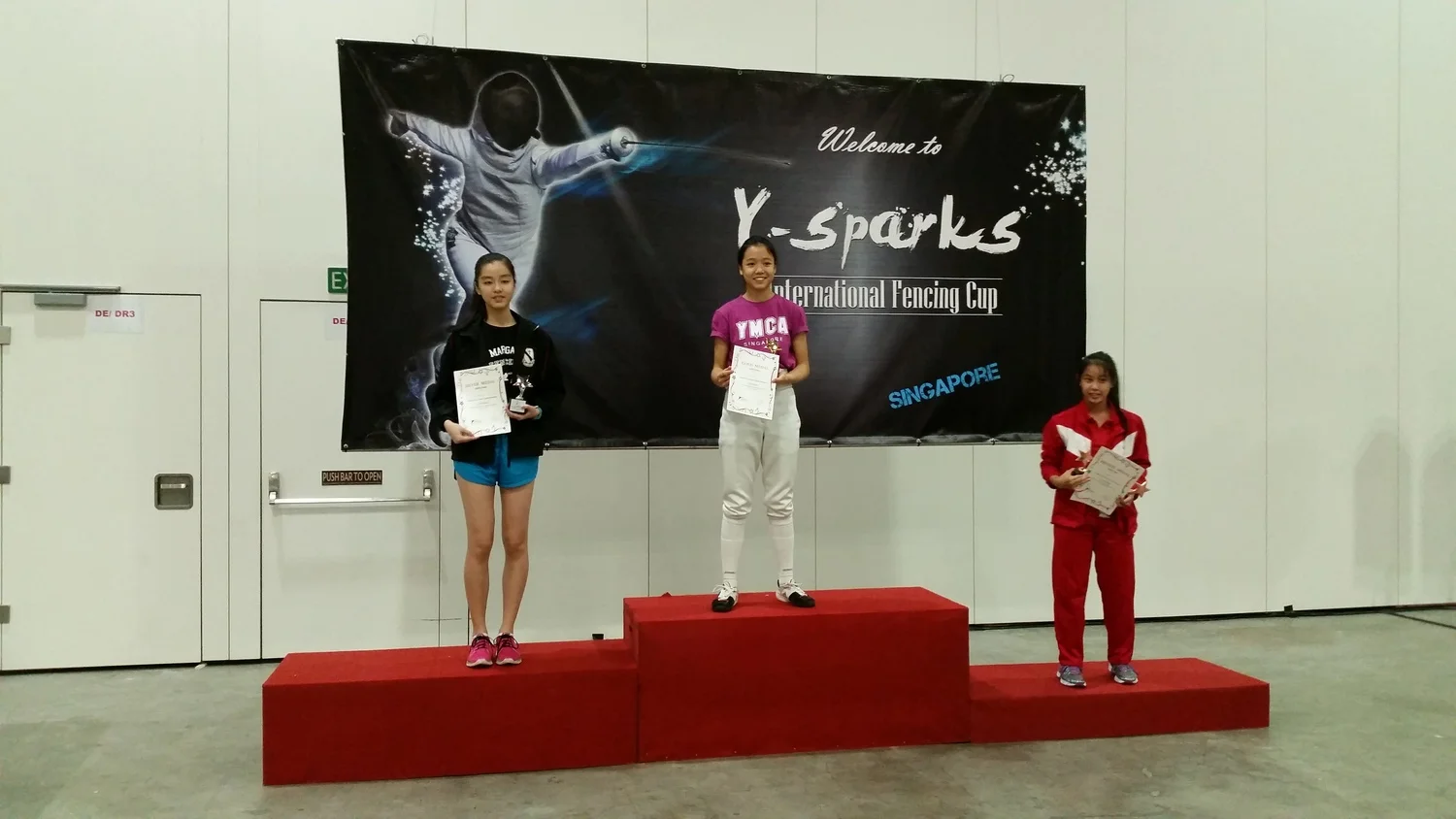Victories in Y-SPARKS International Fencing Cup 2015