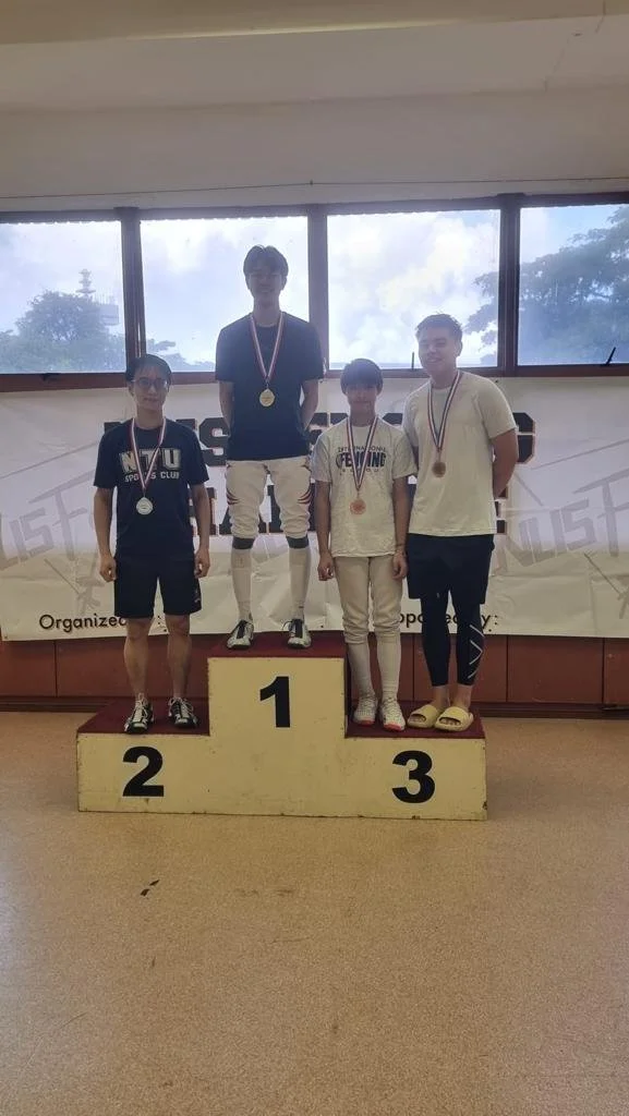 Bronze in NUS Fencing Challenge 2024 2.jpeg