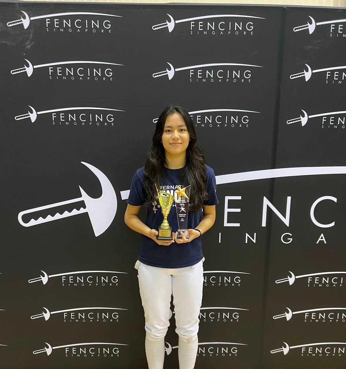 gold in individual women's foil NSG (div A).jpg