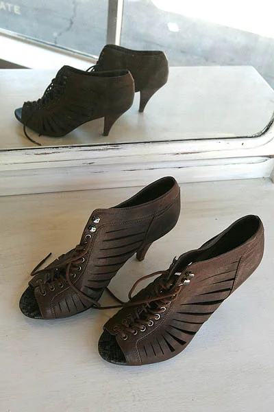 Aldo cutout, lace up shoes Size 40 $22