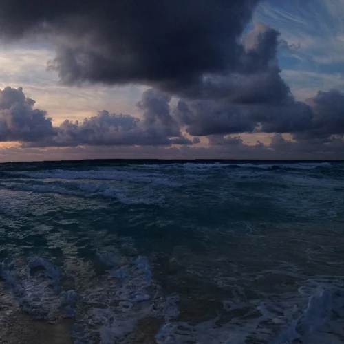 2.5.17 > Sunrise > Graphic Design > Cancun, Mexico. > NOT AVAILABLE FOR PURCHASE