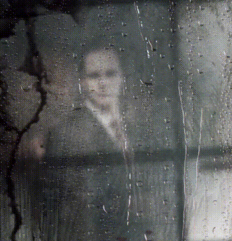 Sr-Avila-Ventana-Dolly-In-H264-WEB.gif