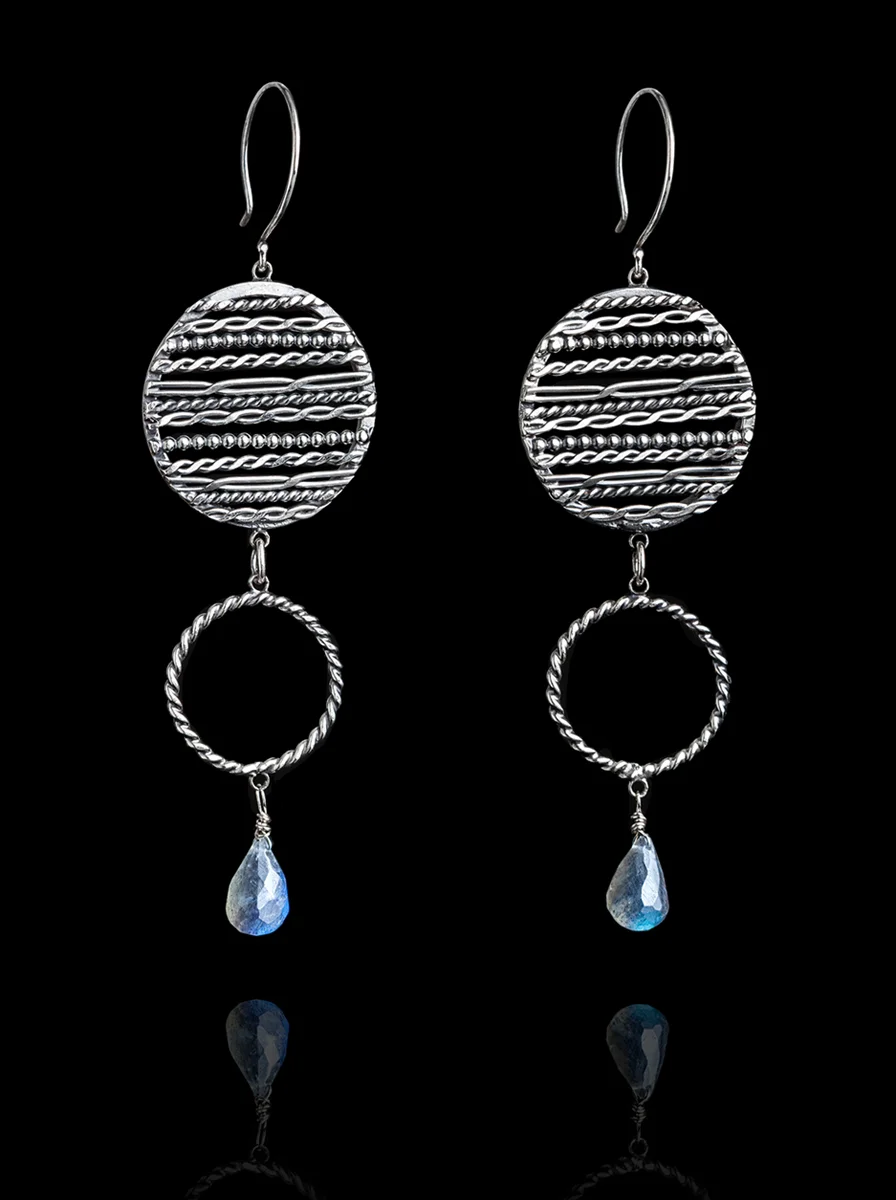 F05- Filigree Dangle Earring w/ Labardorite