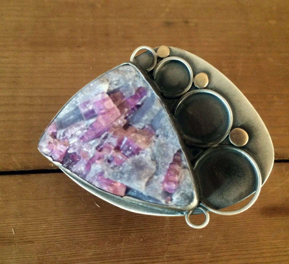 Tourmaline in Quartz Stone 