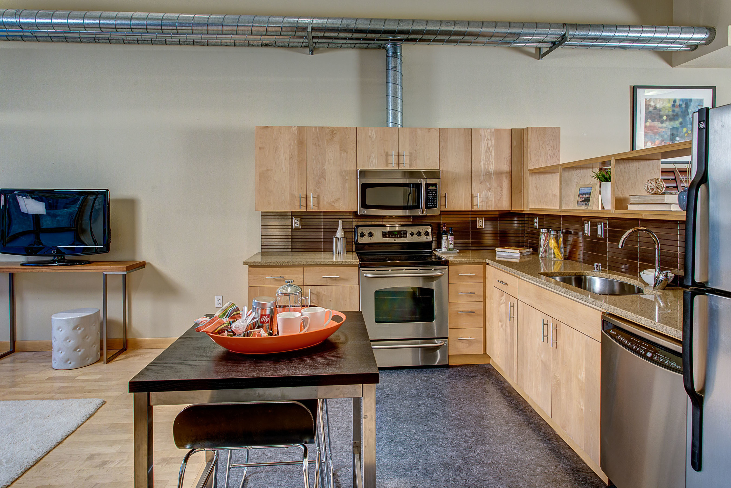 13-Kitchen02.jpg