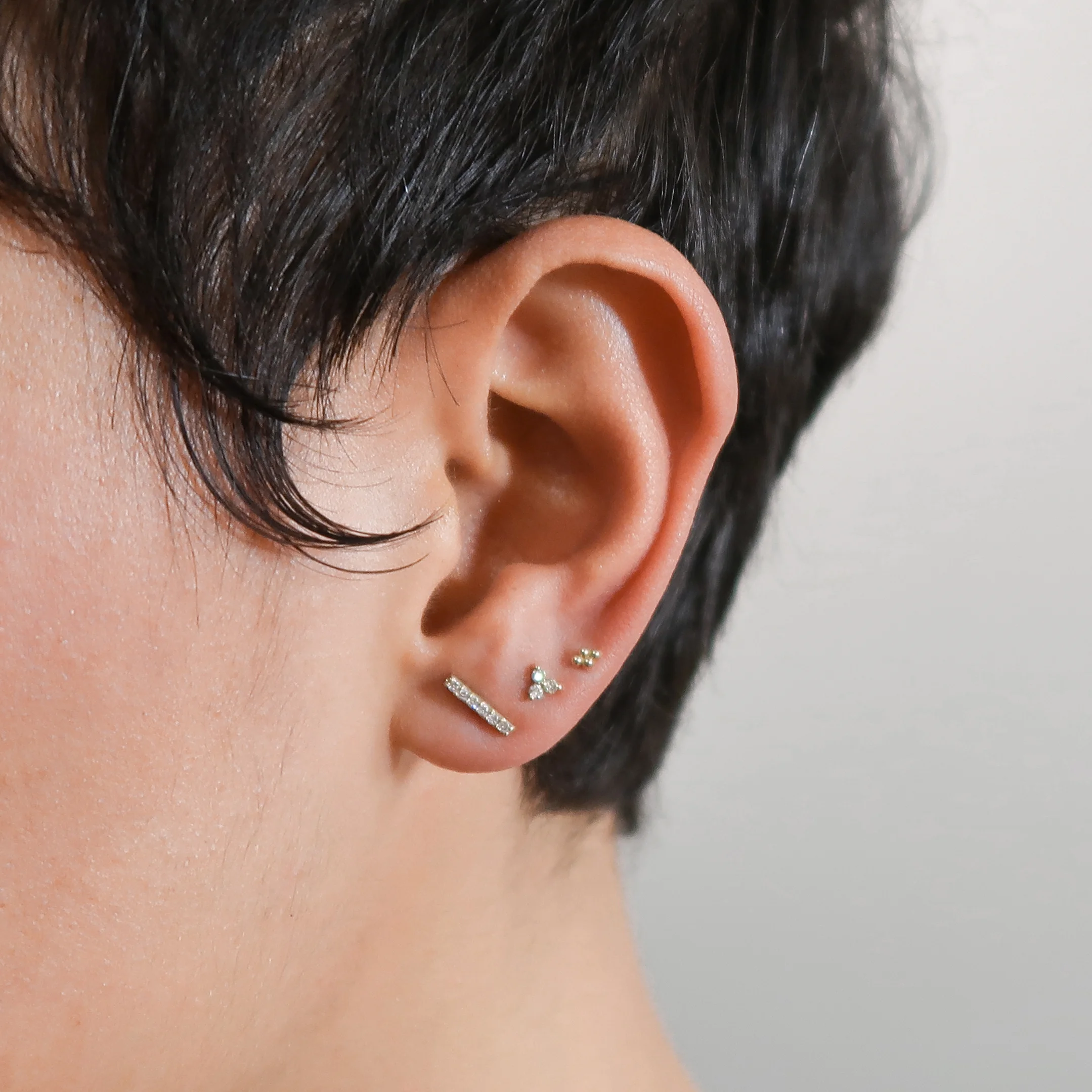 diamond bar trio bubbles in ear.jpg