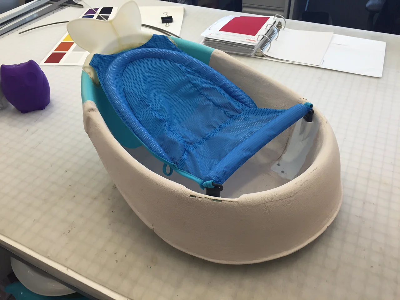 moby bathtub with sling