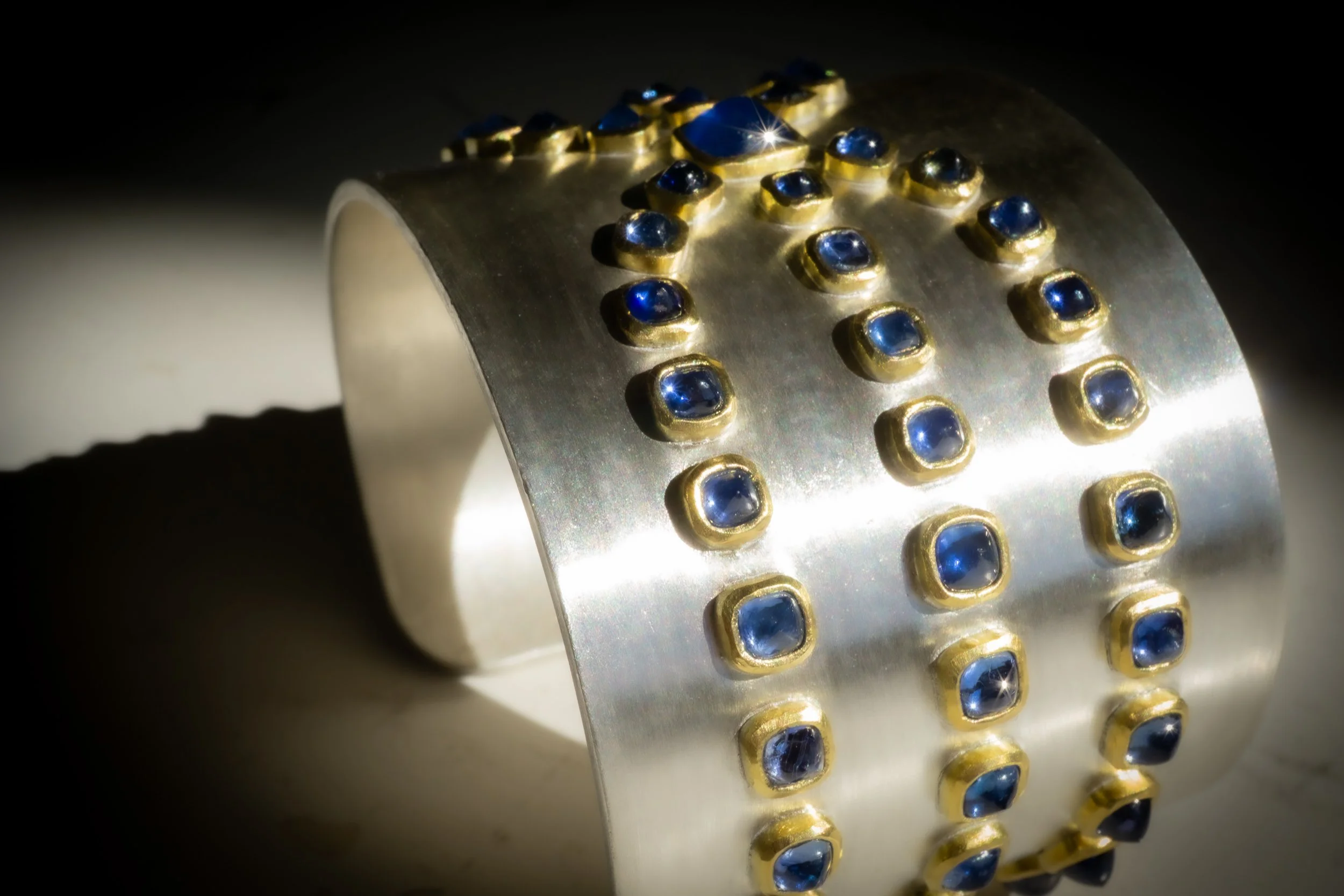 Alcyone Cuff detail showing sapphires.