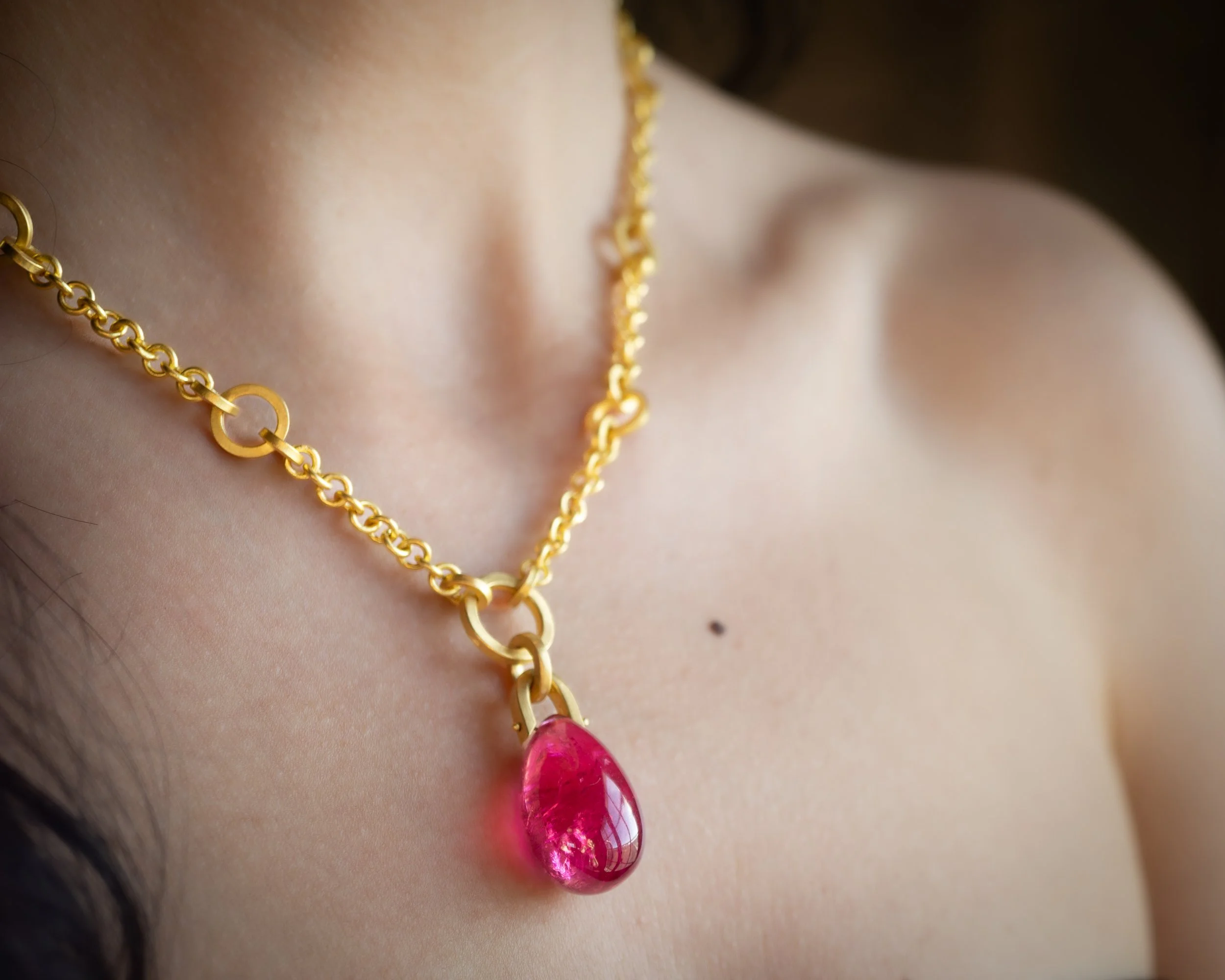 Satori Necklace on the body.