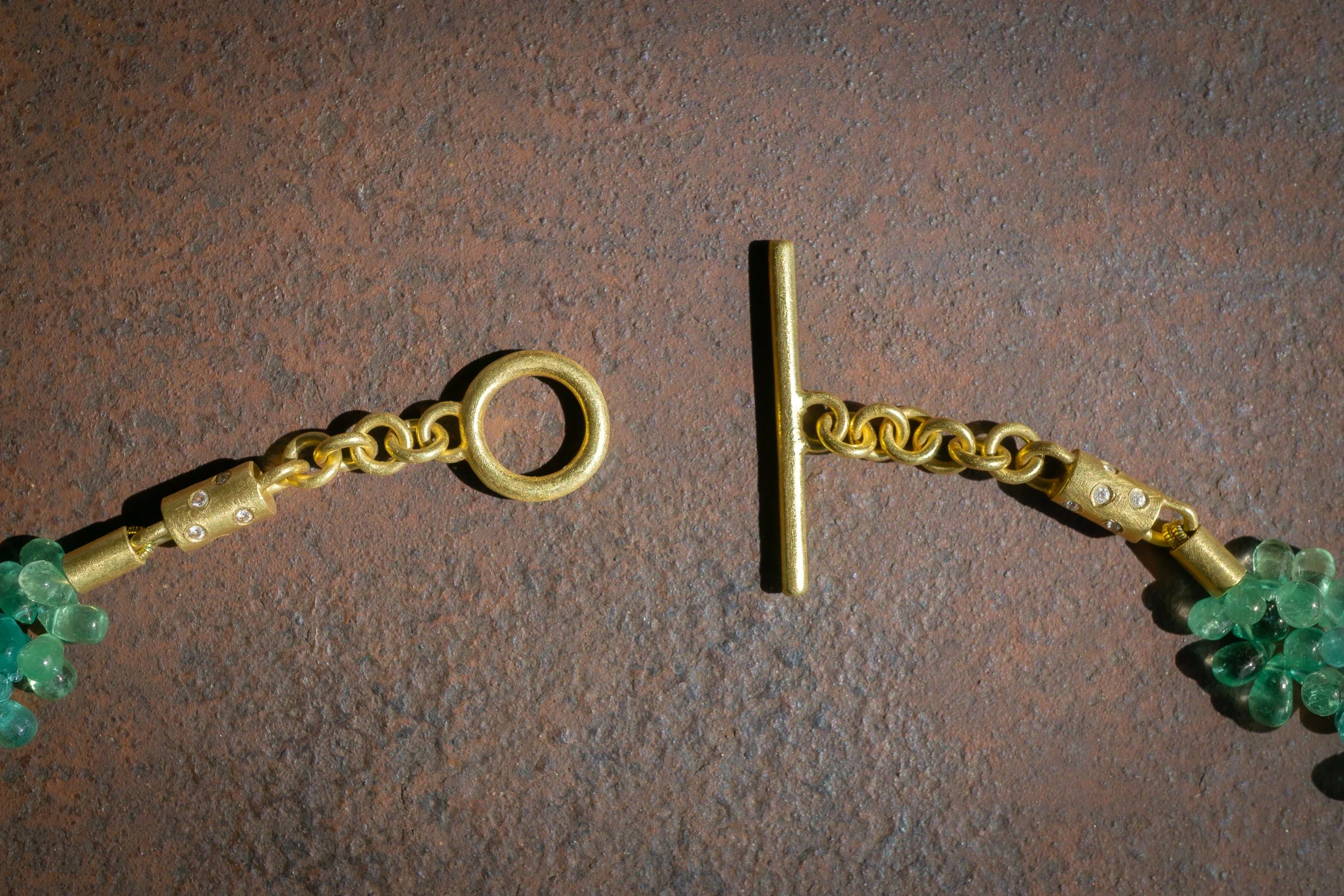 Tears of Aphrodite, Variation on a Theme No. 2, showing detail of toggle.