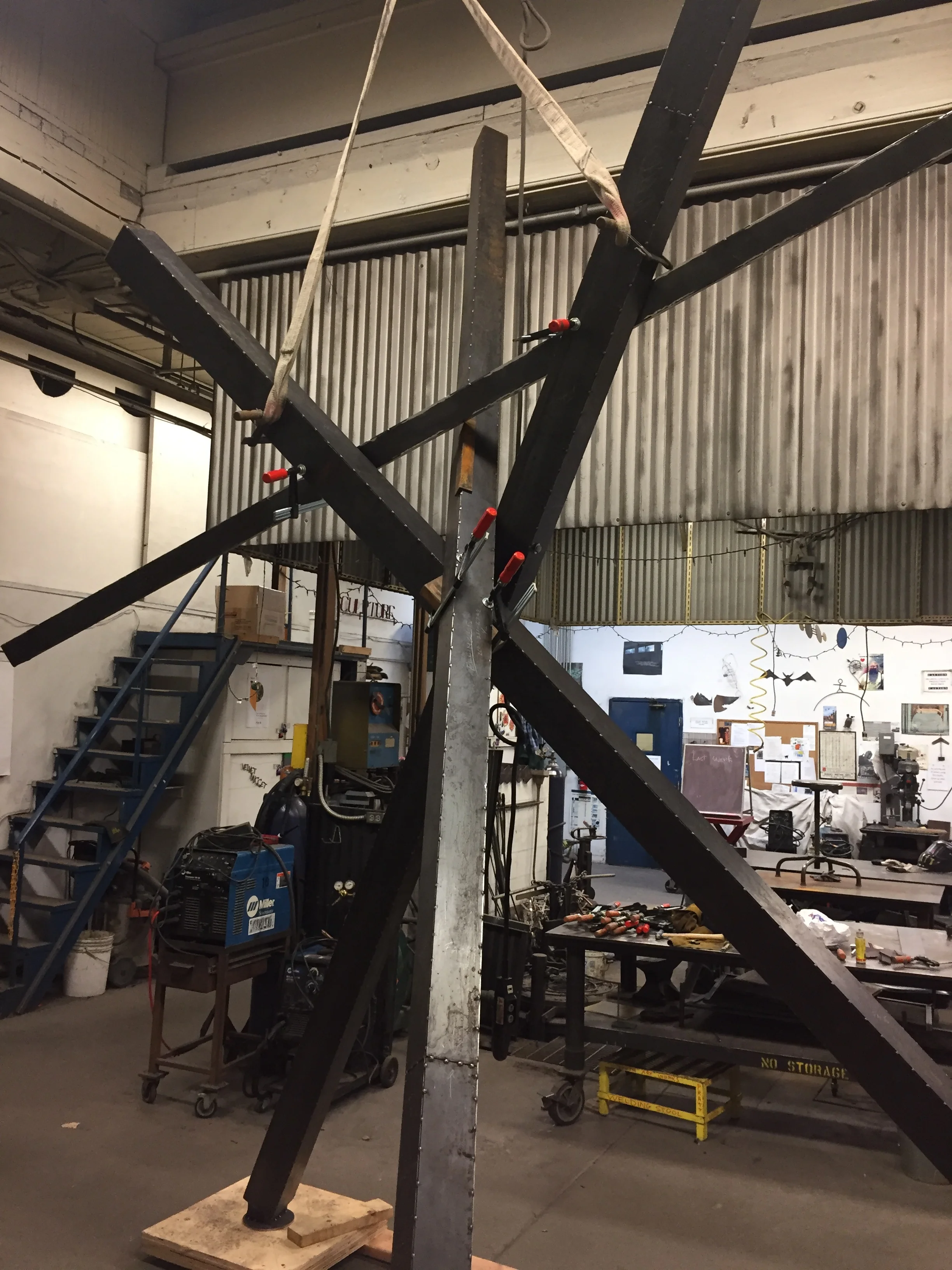 Front view of sculpture prior to break-down and full weld-up of seams