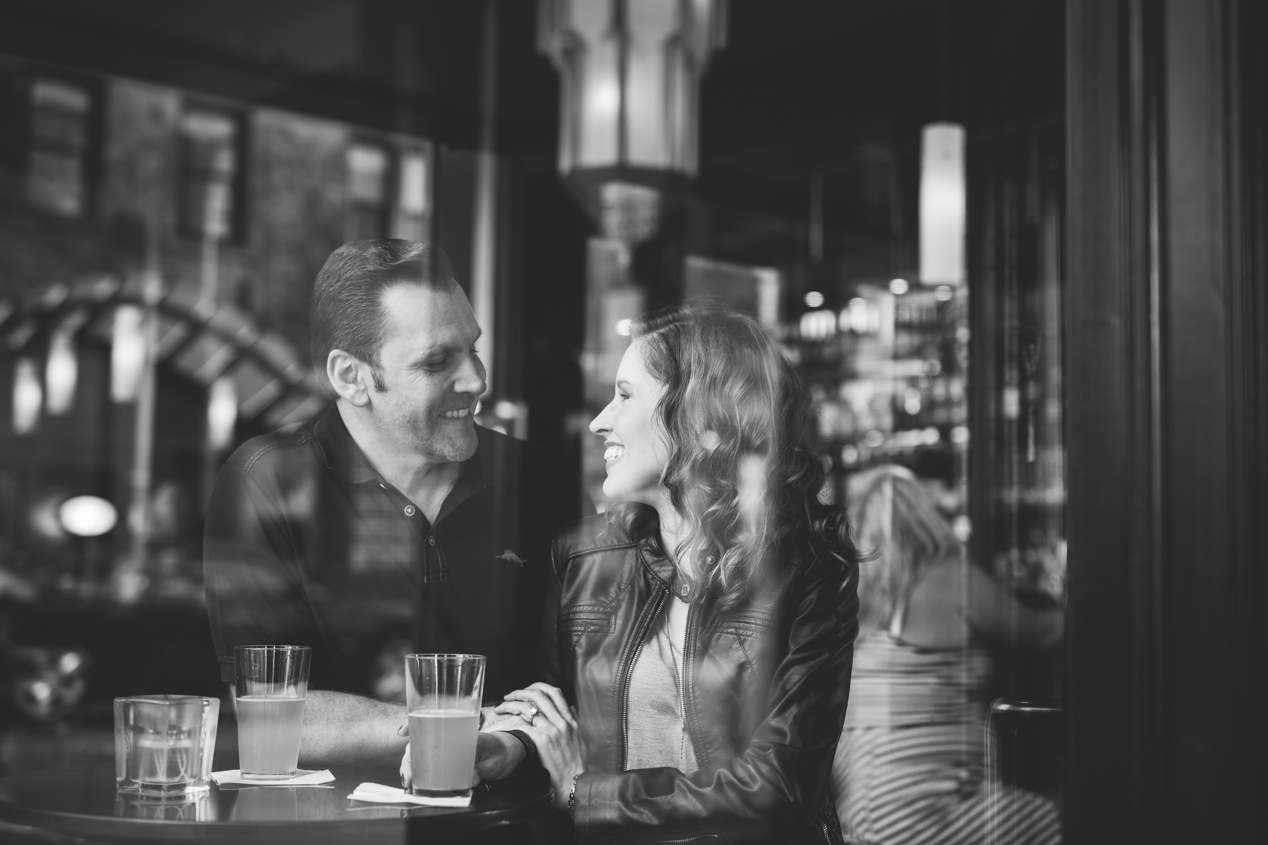 downtown-detroit-engagement-eric-erin_02.JPG