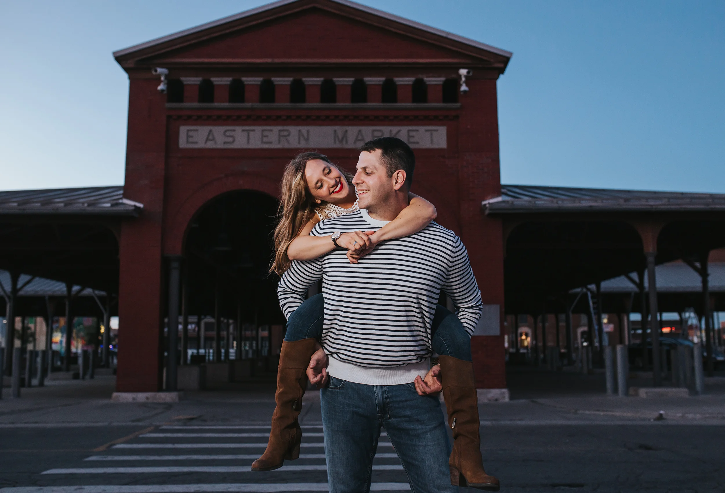 Detroit_urban_engagement_session_michigan_vito_mc_pop_mod_photo_101.jpg