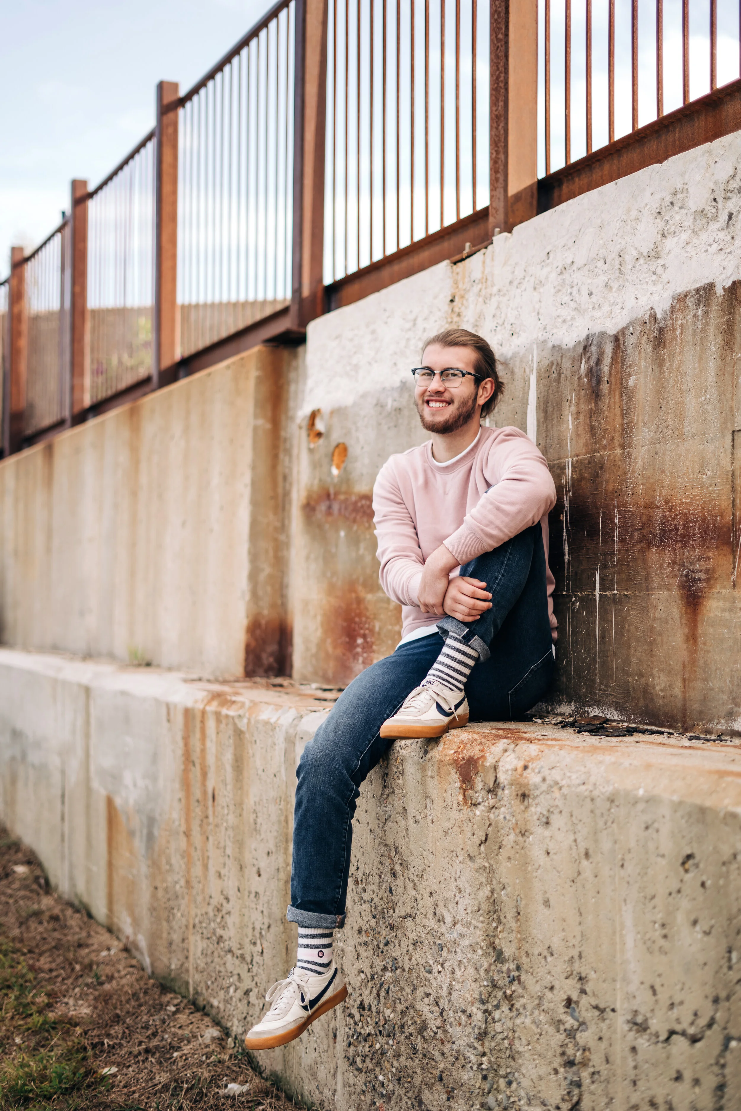 Downtown Flint, Michigan urban senior session by Pop Mod Photo senior photographers Ryan Garza and Courtney Simpson 