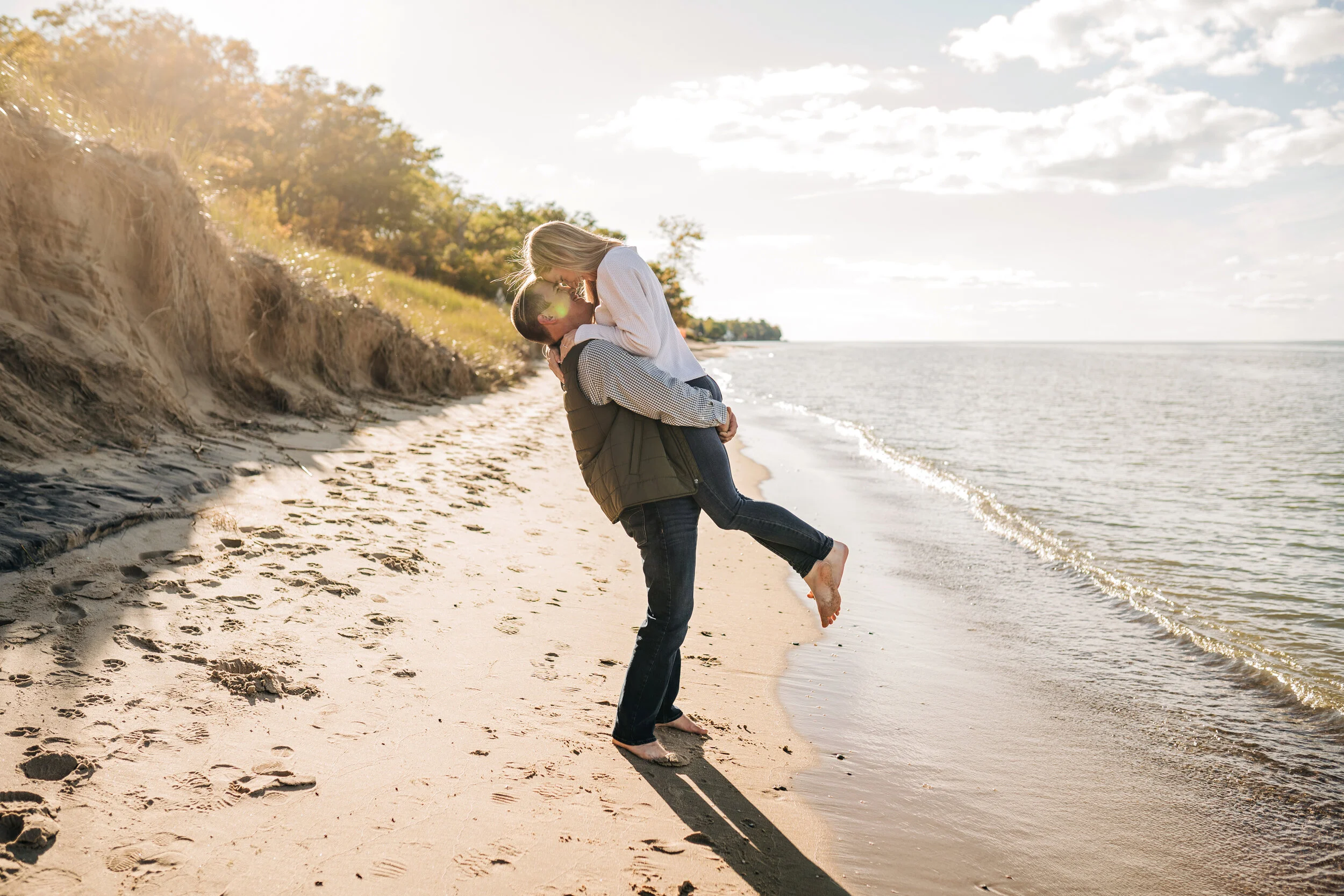  Caseville, Michigan Fall beach engagement picnic session by Pop Mod Photo photographers Ryan Garza and Courtney Simpson. 