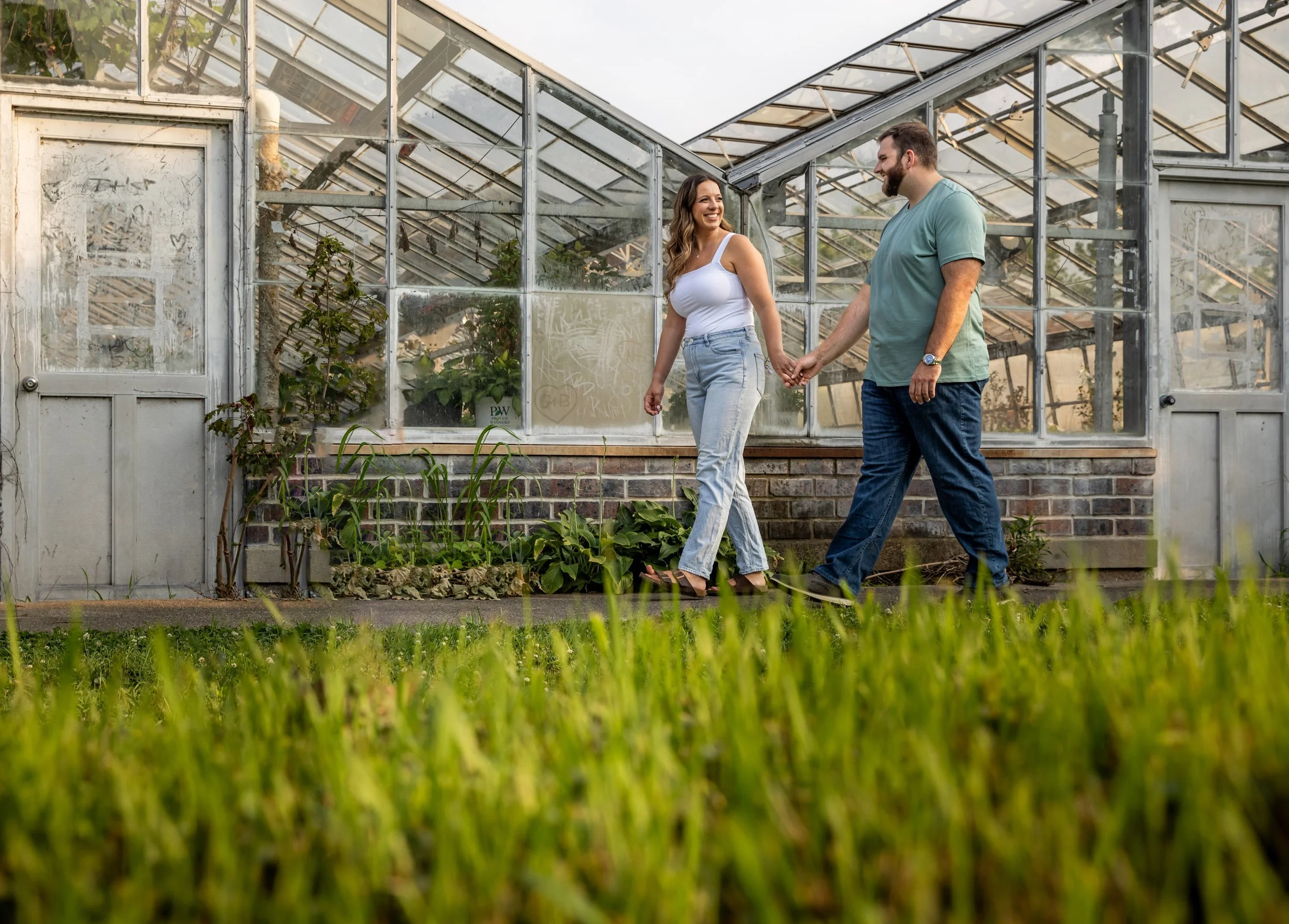  Nichole and Blake celebrated their outdoor summer engagement session at Belle Isle in Detroit, Michigan and were photographed by Pop Mod Photo wedding photographers Courtney Simpson and Ryan Garza. 