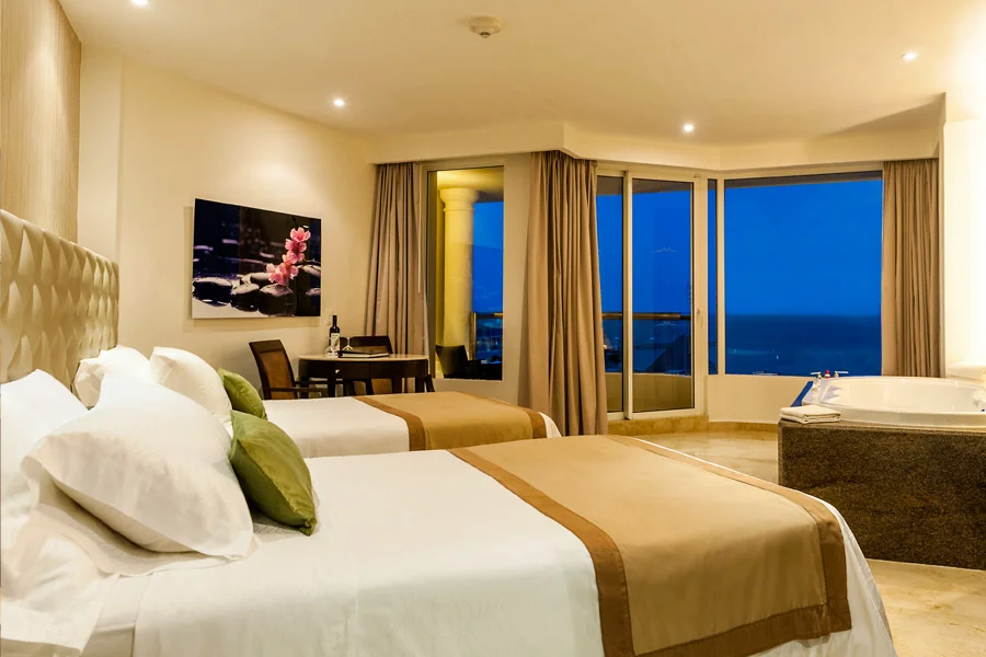 Image via Moon Palace Cancun