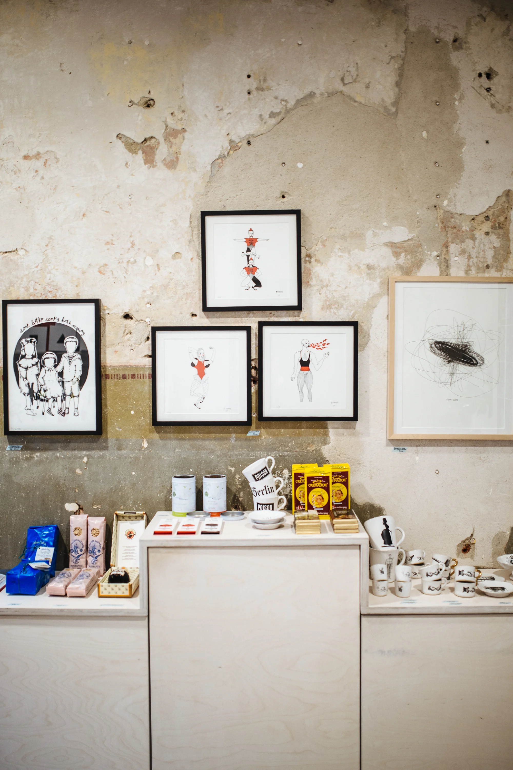 Amodo, Linienstraße 150, Berlin