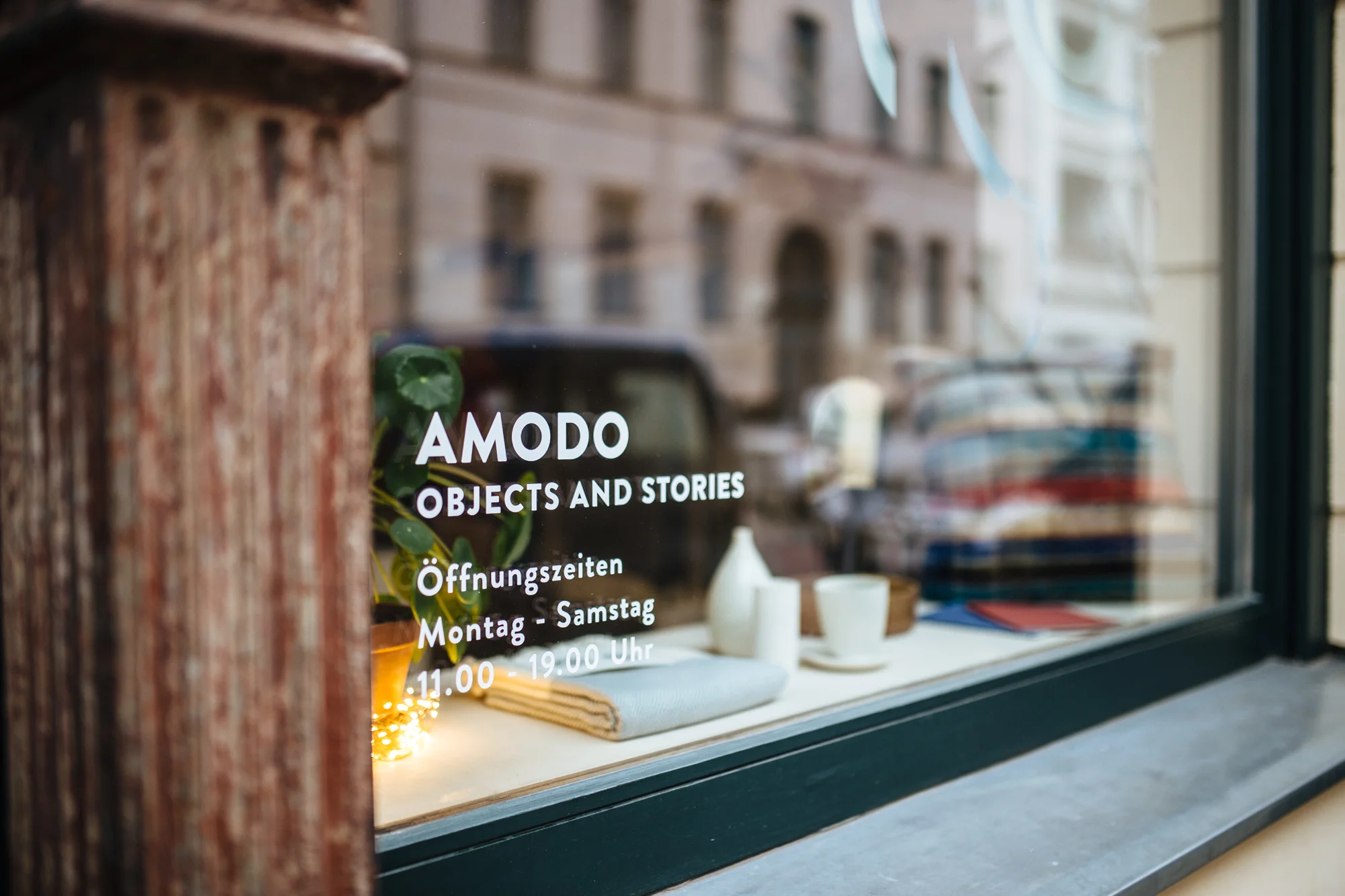 Amodo, Linienstraße 150, Berlin