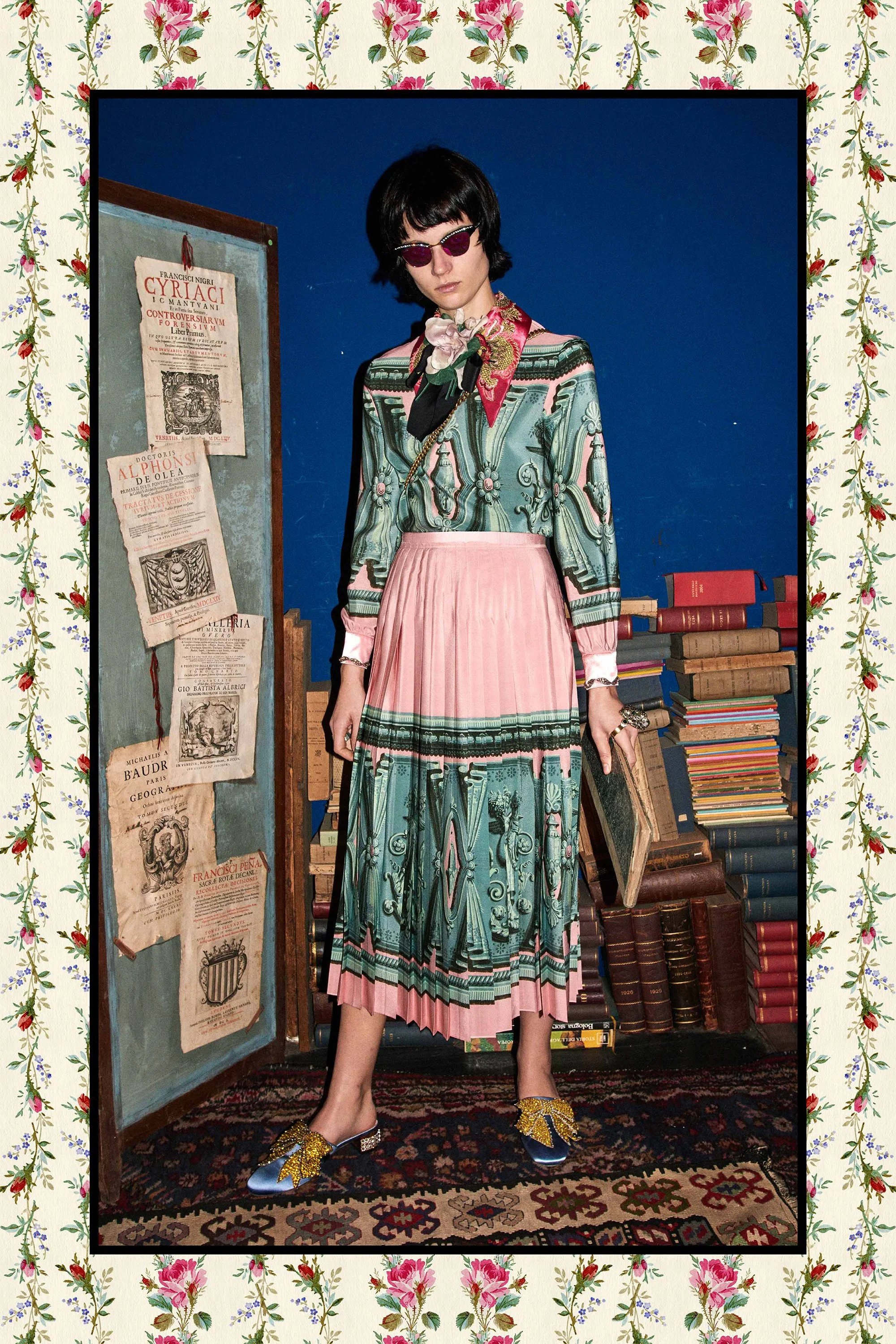30-gucci-womens-pre-fall-2017.jpg