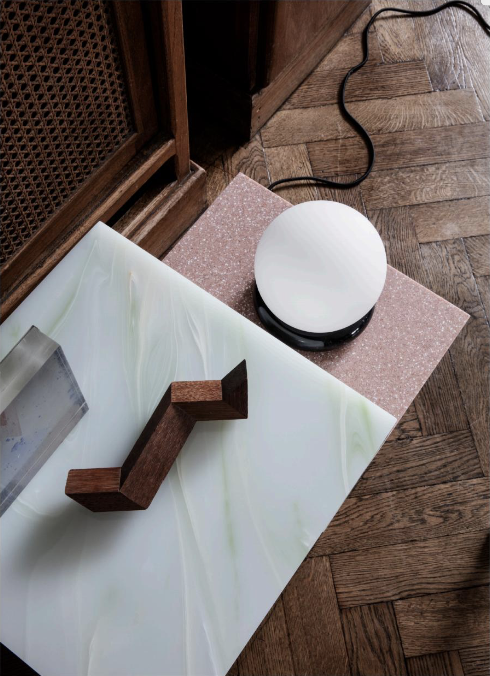 © ferm living Distinct Side Table