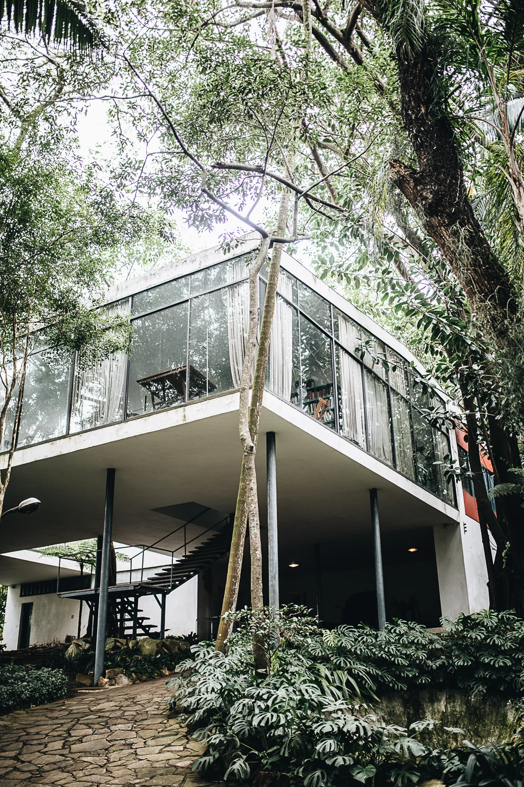 Zu Besuch im Glashaus von Lina Bo Bardi