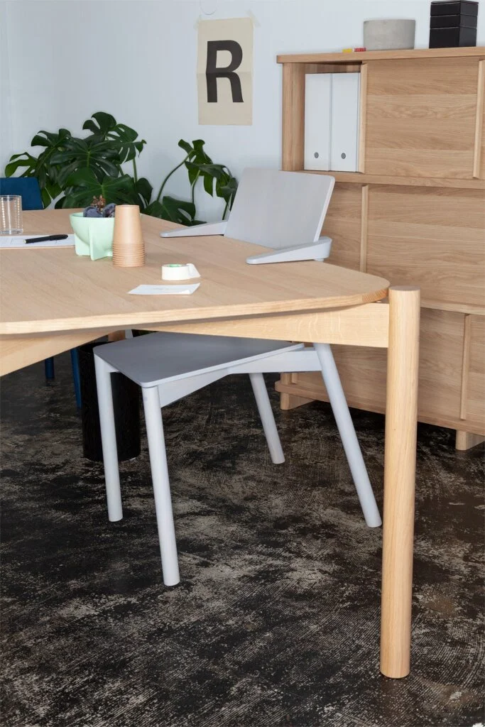 Kennst du schon Karimoku New Standard?