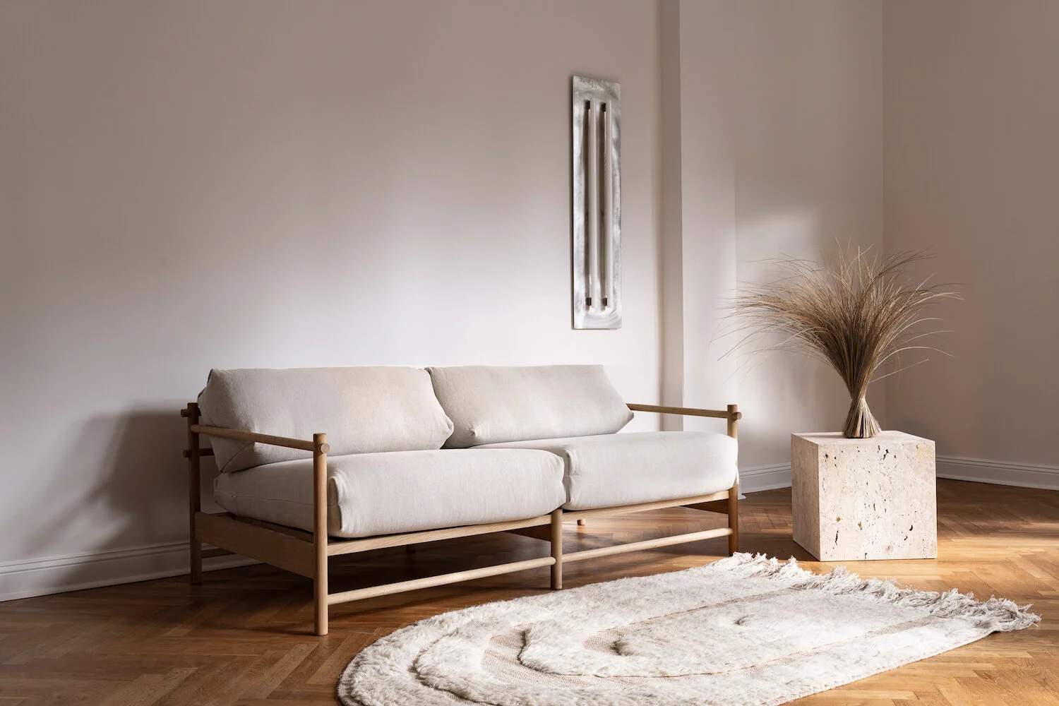 Studio Sofa  NUTSANDWOODS / Teppich  cappelendimyr