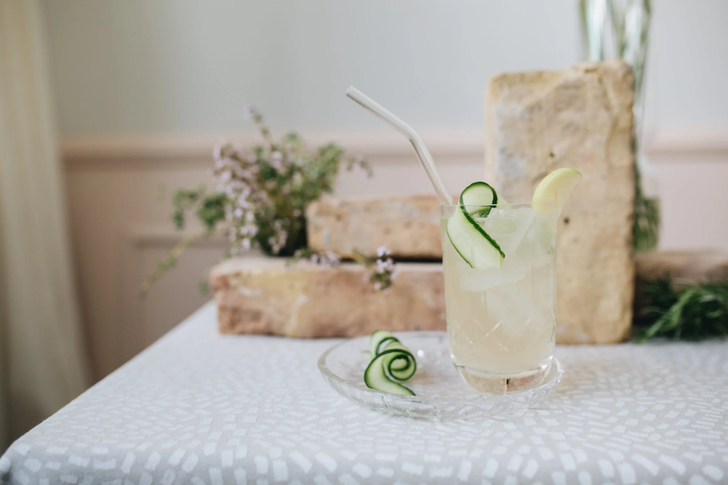 Zum Sonnenuntergang nur noch den Le Ginger Gurke.