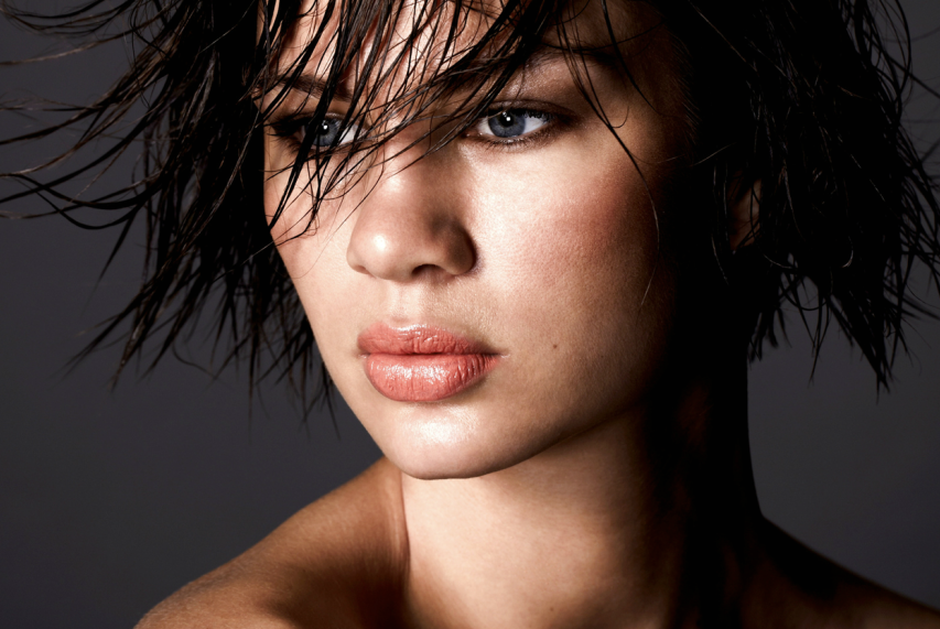 Photo - Emmily banks makeup / Photographer GARY GEE / Model Sarah DAVidson 