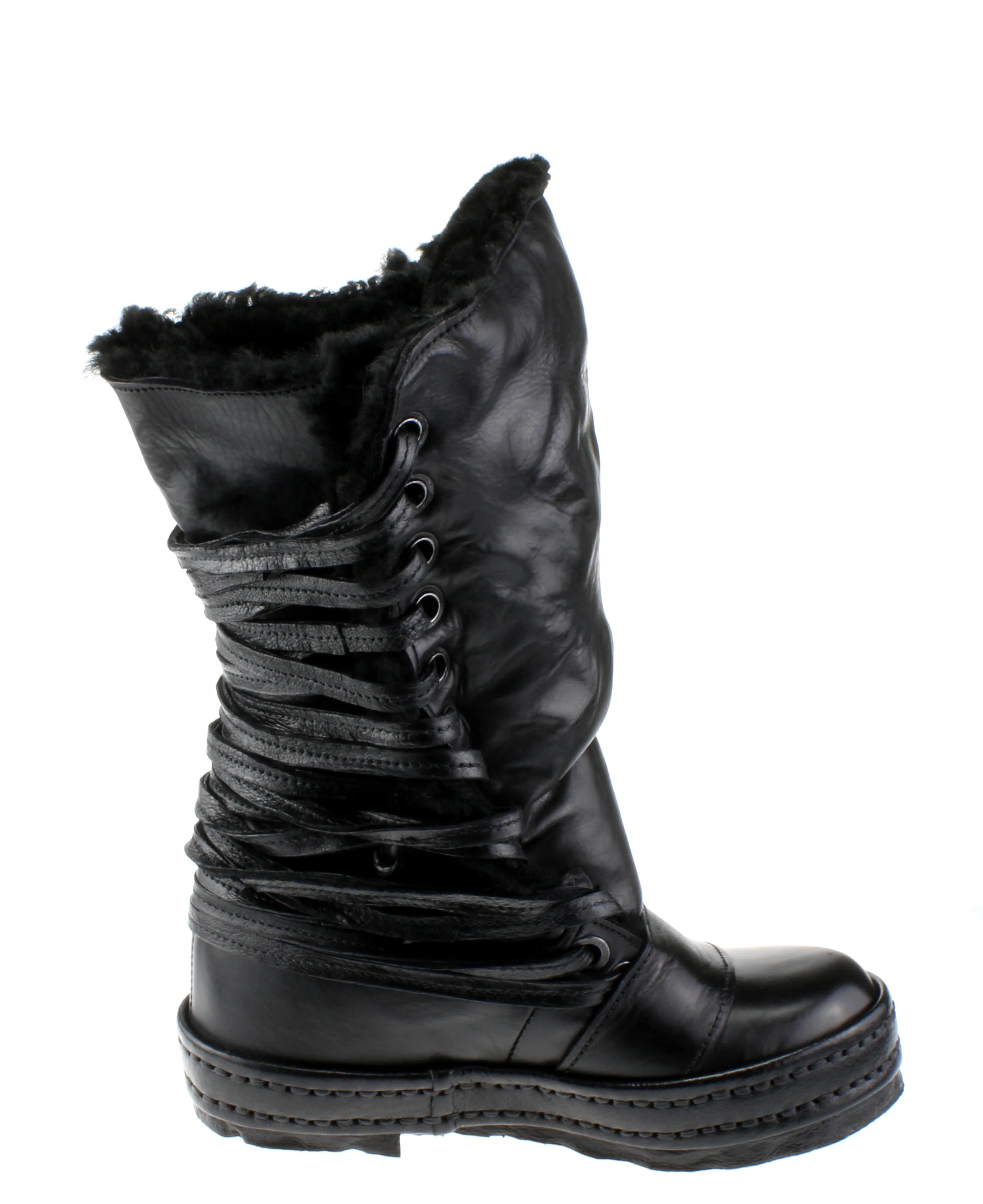 11 Hole Fur lined Inside.jpg