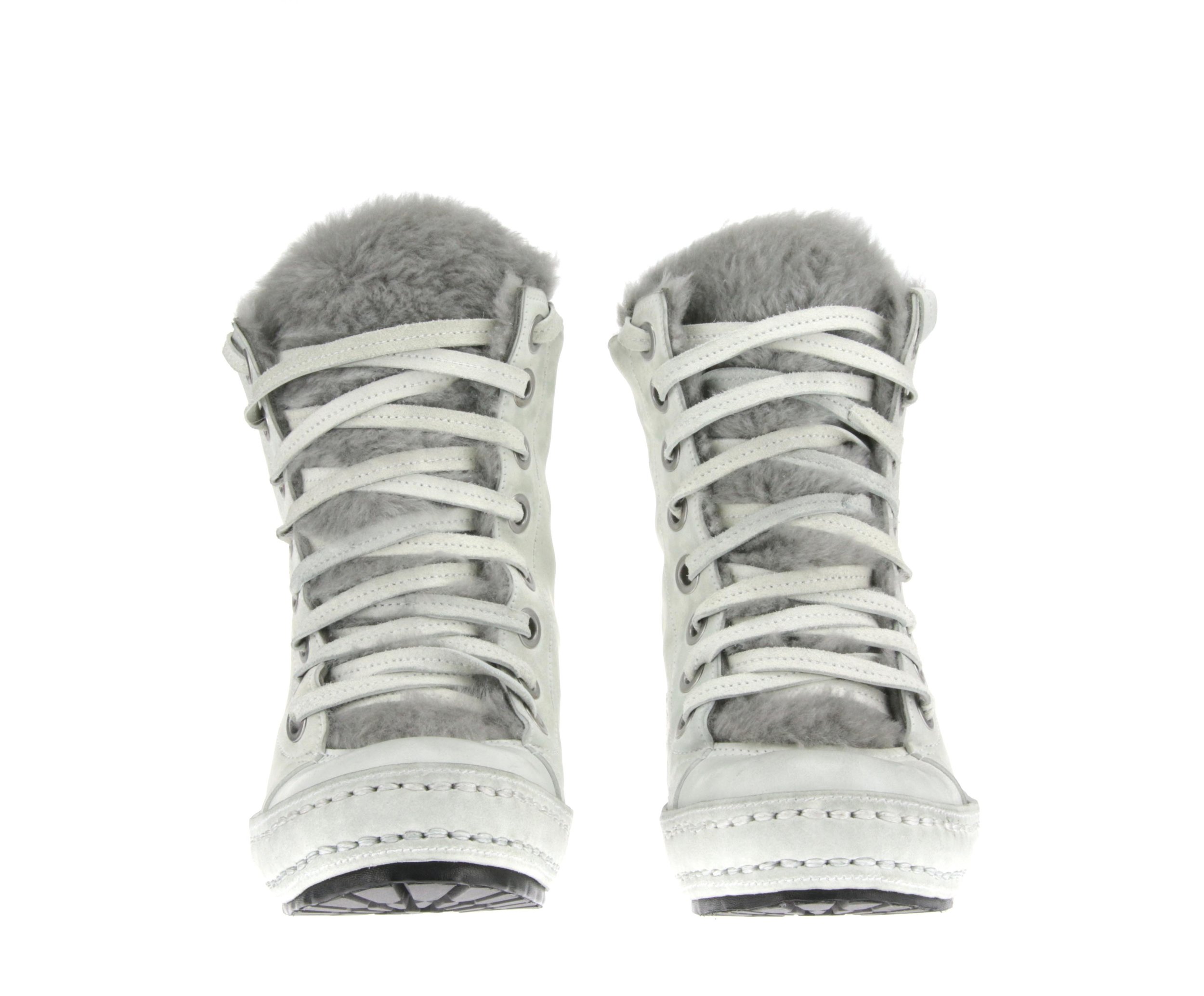 8Hole Light Grey Fur double front.jpg