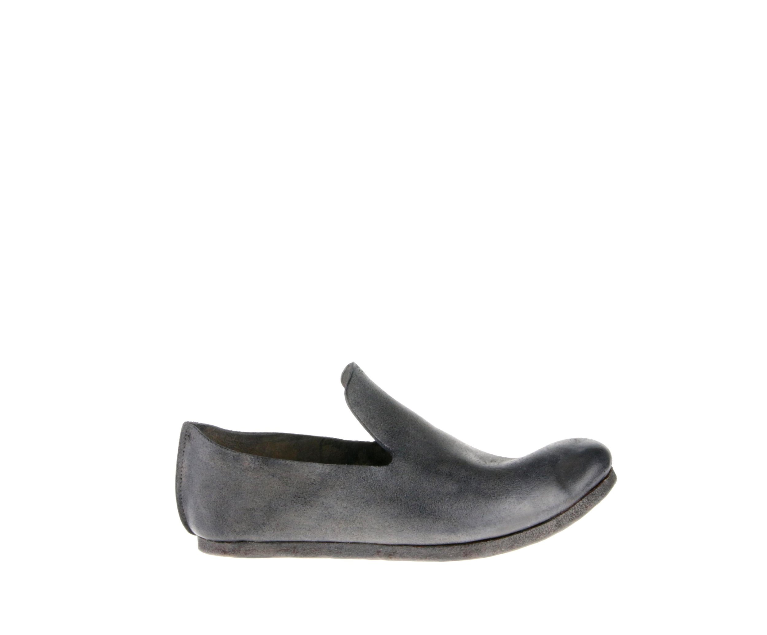 Slip-On Light Grey Culatta Outside.jpg