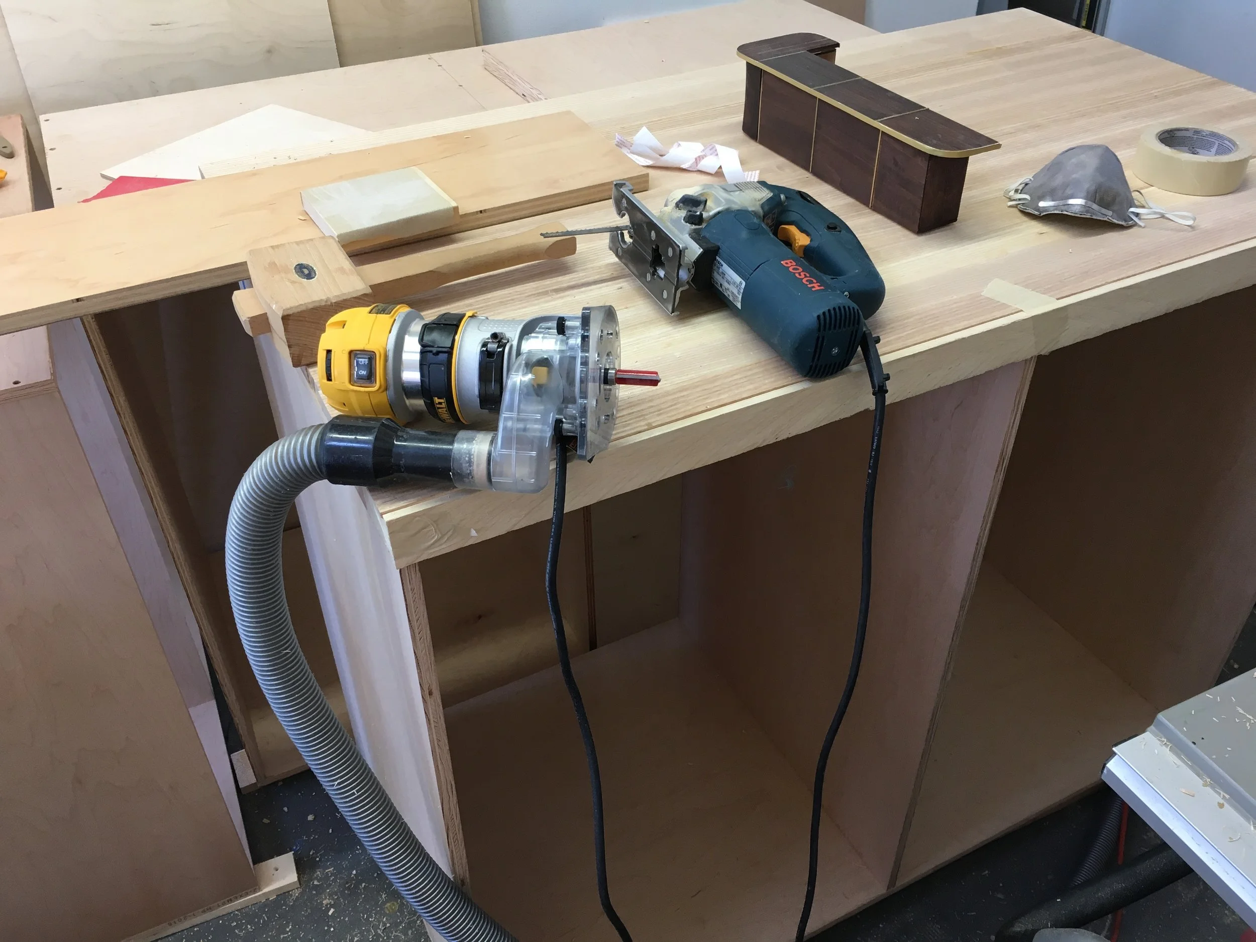 New Dewalt 1/4 shank router with dust attachment. In love!