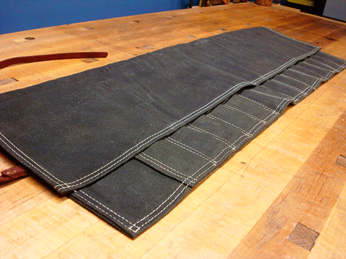 The flap provides complete coverage overall of the pockets, keeping the bits secure and safe from falling out during transport.