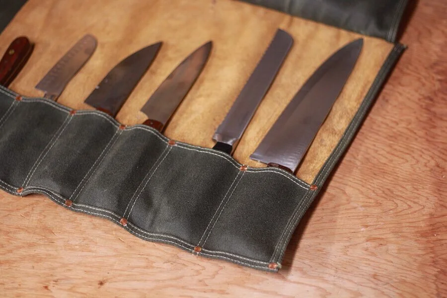 knife roll pattern