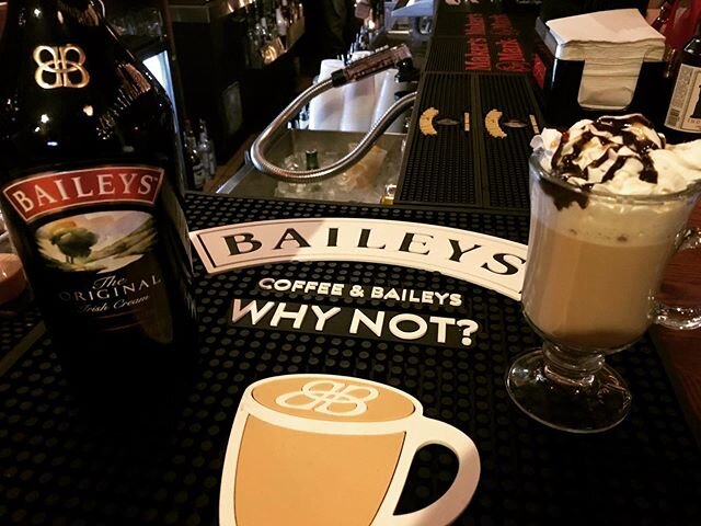 Bailey&rsquo;s is here at Annie&rsquo;s tonight  doing a promo...stop by for a sample! Yum!☕️😋