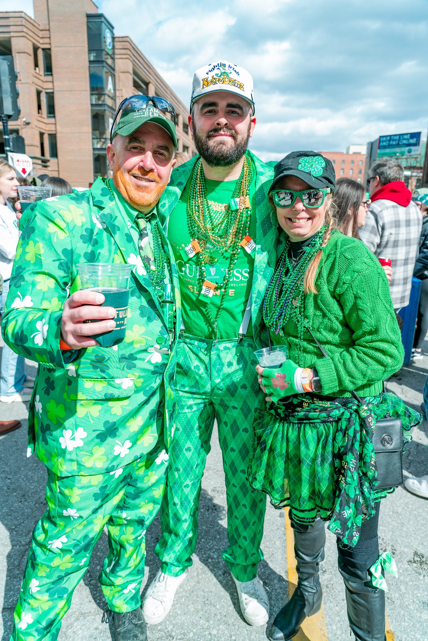 des_moines_irish_street_festival_st_patricks_live_bands.JPG