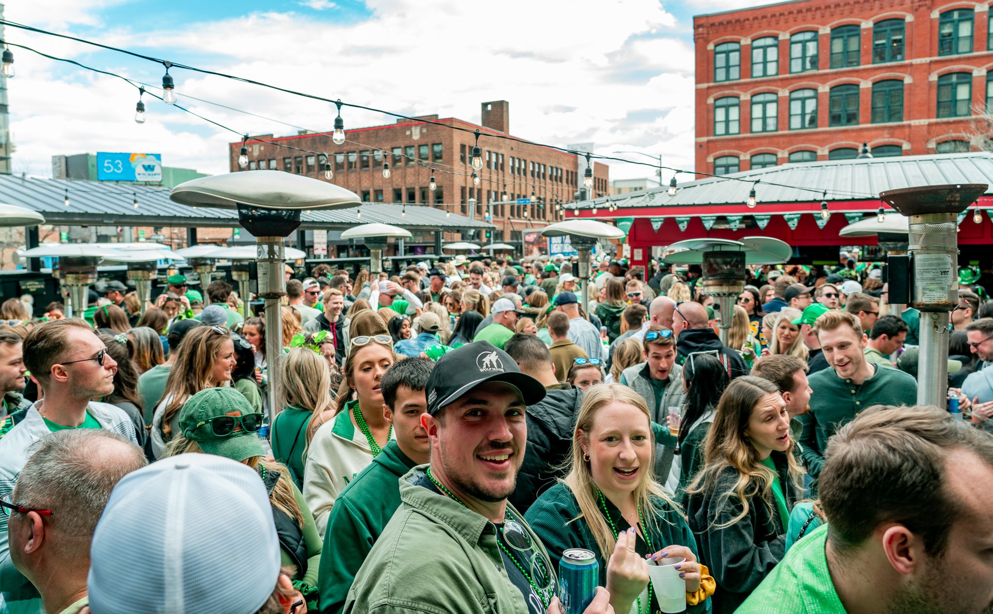 st_patricks_weekend_fest_des_moines_annies_irish_pub.JPG